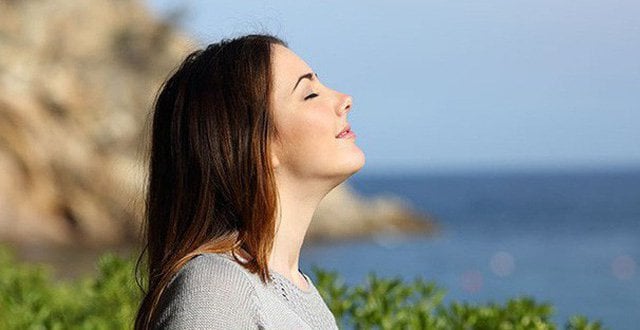 Hít thở đúng cách: Thư giãn và giữ thăng bằng | Vinmec